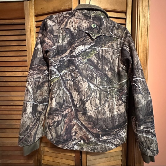 Mossy Oak Woodland Camo Jacket - Picture 9 of 10